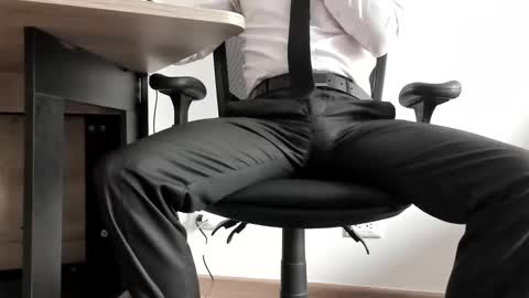 Snapshot of pablo_rincon95 chatting on December 21, 2:26 pm pablo rincon95 online show from December 21, 2:26 pm