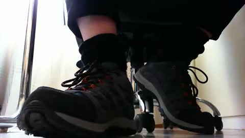 Pablo Meness online show from March 3, 2:37 pm