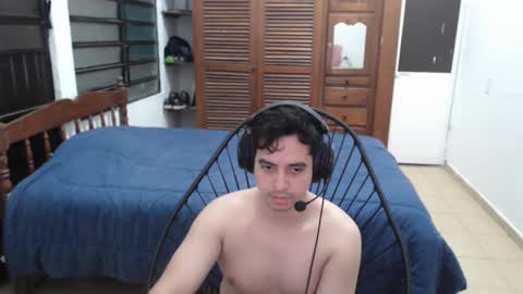 Snapshot of pablomingo chatting on November 5, 7:30 am pablomingo online show from November 5, 7:30 am