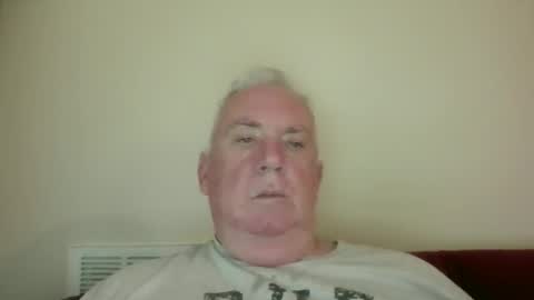 Snapshot of paige_notfound chatting on October 20, 9:37 pm paige_notfound online show from October 20, 9:37 pm