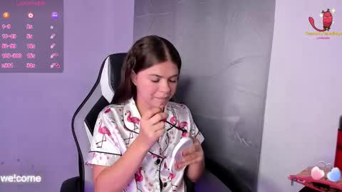 Paige online show from November 18, 4:50 am