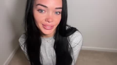 Snapshot of paigemckinnon chatting on July 14, 7:24 am paigey xxx link in bio online show from July 14, 7:24 am