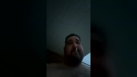 Snapshot of paint851158 chatting on June 20, 8:50 am paint851158 online show from June 20, 8:50 am