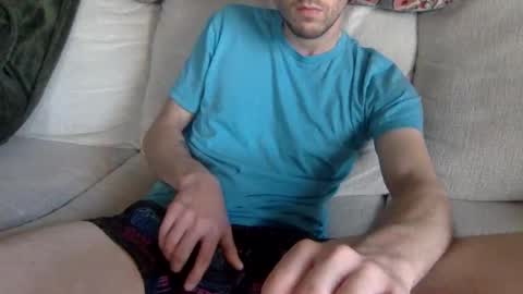 paintdude424 online show from March 24, 6:02 pm