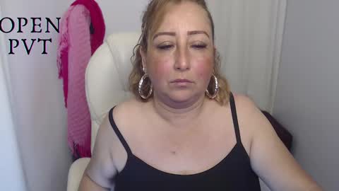 paiperhalliwey online show from February 2, 3:17 pm