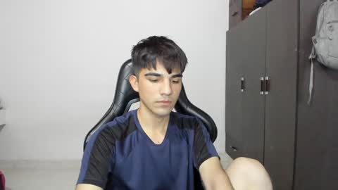 pakun_ online show from December 2, 10:23 pm