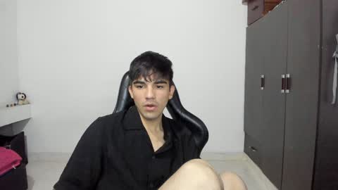 pakun_ online show from December 16, 12:37 am