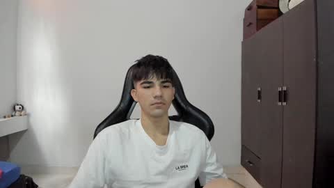 pakun_ online show from December 23, 3:12 pm