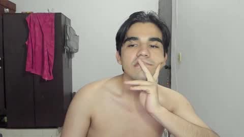 pakun_ online show from November 18, 1:55 am