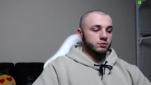 Paul online show from March 17, 2:20 pm