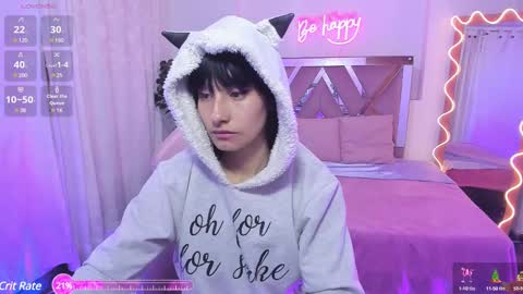 Snapshot of palmerfox_tay chatting on January 3, 2:40 pm palmerfox_tay online show from January 3, 2:40 pm