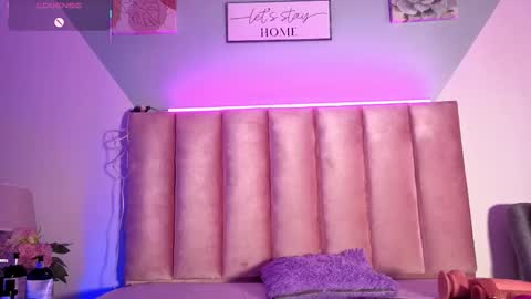 Snapshot of pameela_brown1 chatting on November 13, 8:30 pm Pamela online show from November 13, 8:30 pm