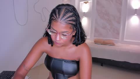 pamela online show from October 20, 7:03 pm