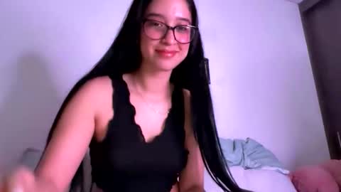 pamela_milleer online show from February 8, 12:36 am