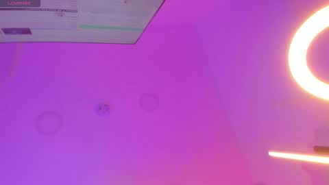 Manuela online show from November 11, 11:43 am