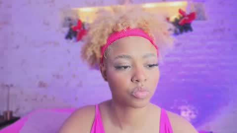 Pamela West online show from December 19, 8:05 pm