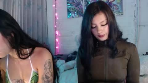 Snapshot of pamelaa_reyess chatting on March 19, 5:22 am Pamela Reyess online show from March 19, 5:22 am
