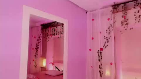  P A M  online show from September 12, 5:29 am