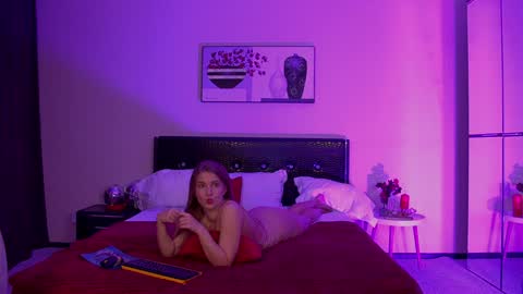 Pamela Blair online show from February 1, 2:16 am