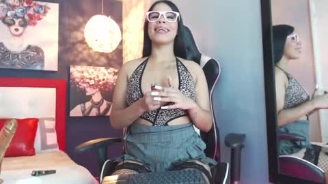 Pamela  online show from January 24, 11:56 pm