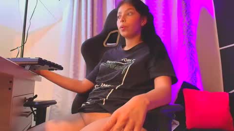 PAMELA online show from February 4, 4:40 am