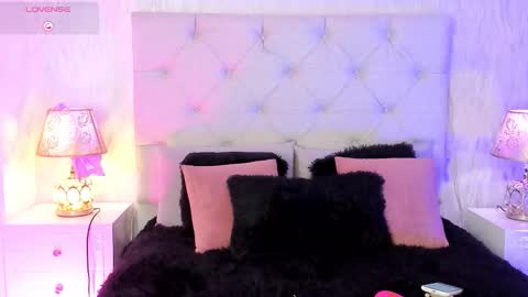 TELL ME PAMELLA AND GIVE ME A GOOD GRADE ITS IMPORTANT online show from February 20, 12:05 pm