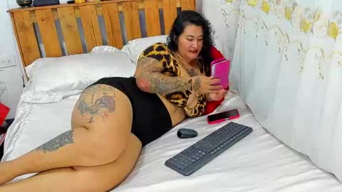 Snapshot of pamelaruiizz3 chatting on April 21, 7:17 pm Pamela online show from April 21, 7:17 pm
