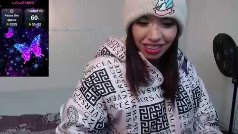 Snapshot of pamelaruiz6 chatting on January 15, 11:21 am Pamela Ruiz online show from January 15, 11:21 am