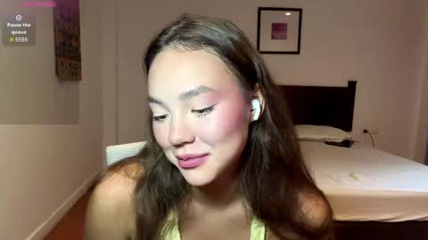 Snapshot of pameliakinsinger chatting on June 5, 5:36 am Kamila online show from June 5, 5:36 am