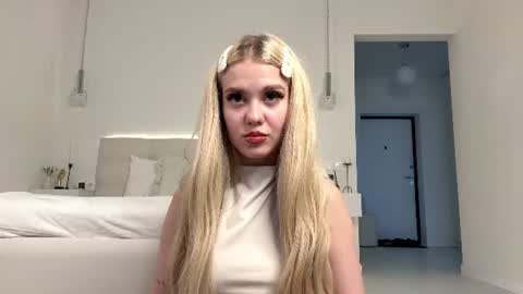 Snapshot of pameliarabito chatting on June 20, 3:59 pm Amelia online show from June 20, 3:59 pm