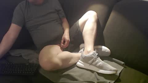 Snapshot of pami77 chatting on November 5, 5:35 pm Patrick online show from November 5, 5:35 pm