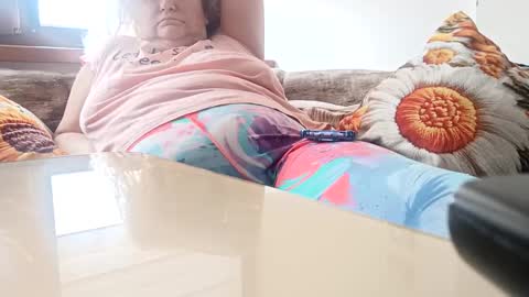 angel hris online show from March 29, 7:30 am