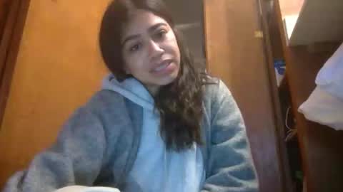 Snapshot of pancakepeachez chatting on January 7, 5:20 pm PancakePeachez online show from January 7, 5:20 pm