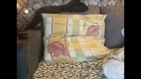 Snapshot of pancamo1000 chatting on January 1, 8:37 pm Pancamo online show from January 1, 8:37 pm