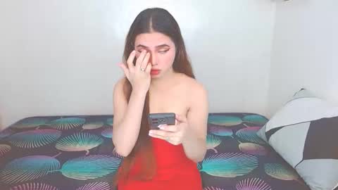 Snapshot of pandabear97504 chatting on October 6, 7:55 pm Miss Kate HATECHEAPGUYS online show from October 6, 7:55 pm