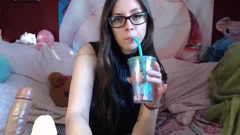 Snapshot of pandora_allsorts chatting on February 27, 4:32 pm pandora-allsorts online show from February 27, 4:32 pm