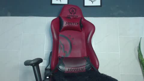 pandorawinspurd3 online show from December 4, 5:55 pm