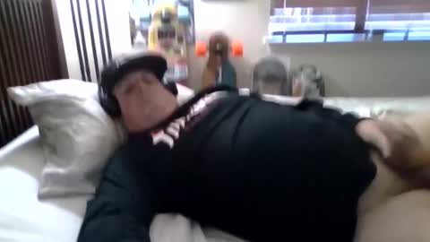 panos online show from January 31, 7:18 pm