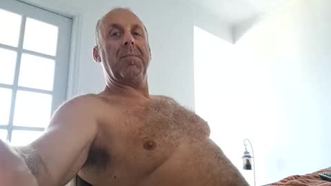 pansak1973 online show from September 13, 9:31 am