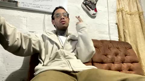 panthers_room online show from December 22, 11:22 am