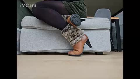 Snapshot of pantyhose_ggggg chatting on June 6, 6:34 pm pantyhose_ggggg online show from June 6, 6:34 pm