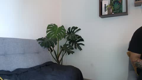 pantyhose_xxx_ online show from December 22, 3:55 pm