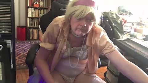 Pantyvioletlace online show from April 11, 5:28 pm