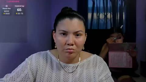 Snapshot of pao2helena chatting on February 21, 10:00 pm pao2helena online show from February 21, 10:00 pm