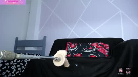 paola online show from October 13, 1:44 pm