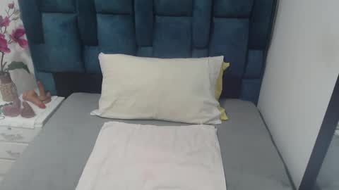 Paola Williams online show from October 29, 8:54 pm