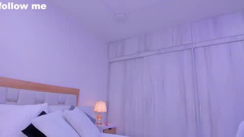Snapshot of paolaa_rodriguez chatting on February 18, 7:19 pm Paola online show from February 18, 7:19 pm