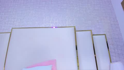 Snapshot of paolaa_rodriguez chatting on October 6, 11:07 am Paola online show from October 6, 11:07 am