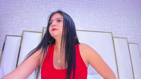 Snapshot of paolaa_rodriguez chatting on October 13, 11:32 am Paola online show from October 13, 11:32 am