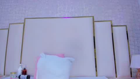 Snapshot of paolaa_rodriguez chatting on October 14, 11:33 am Paola online show from October 14, 11:33 am
